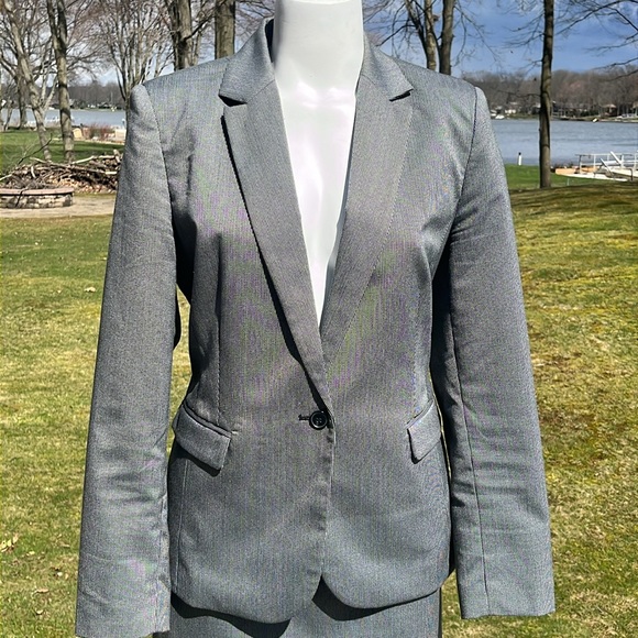 Worthington professional 2-piece suit 14 - Picture 2 of 14